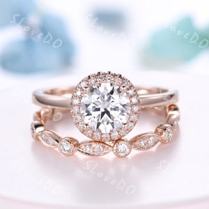 7mm Round Cut Moissanite Solitaire Engagement Ring Set,Rose Gold Moissanite Diamond Band,Unique Wedding Band,Bridal Gift,Vintage Jewelry Set