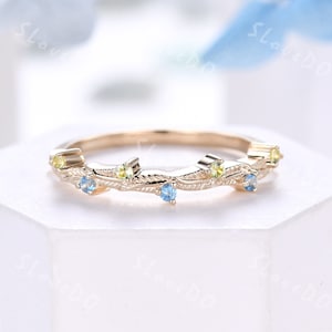 Delicate Blue Topaz Peridot Wedding Band,Twig Leaves Branch Engraved Ring,Vintage Birthstone Stacking Band,Anniversary Promise Gift For Her