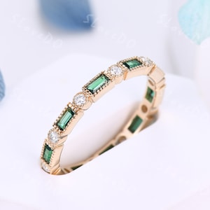 Emerald Diamond Ring,14K Solid Gold Emerald Ring,Baguette Emerald Ring,Stacking Matching Emerald Band,May Birthstone Ring,Minimalist Jewelry