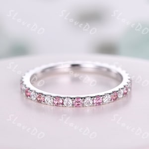 Rosa turmalin moissanit full evighetsring: Stapelring i vitt guld bild 1