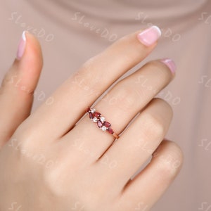 Cluster Marquise Garnet Ring,Red Stone Engagement Ring,Silver 14k Rose Gold Wedding Band,Garnet Moissanite Stacking Band,Women Gift for Her