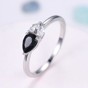 Vintage Black Onyx Engagement Ring,Pear Cut Gems,Art Deco Moissanite Wedding Band,3 Stone Unique Women Bridal Promise Ring,Customized Ring