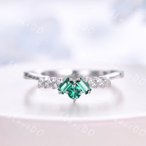 Emerald Ring - May Birthstone Ring - Emerald and Diamond Ring - Dainty Gold Stacking Ring -  14K Gold Natural Diamond Ring - Emerald Jewelry