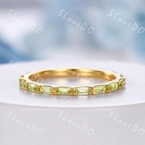 Natural Peridot Eternity Wedding Band,Dainty Peridot Ring,Baguette Peridot Ring,August Birthstone,Peridot Stacking Ring,Gold Matching Band