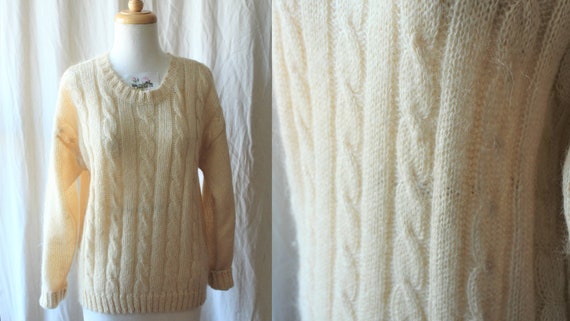 Off White Mohair Sweater/Vintage 80s does 50s Loos