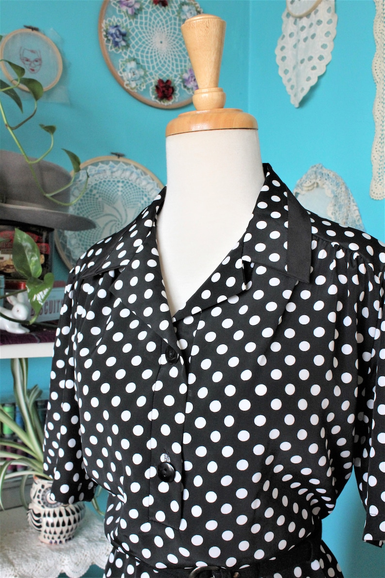 Polka Dot Mod Shift DressV Neck Black Dress1980s Shirtdress