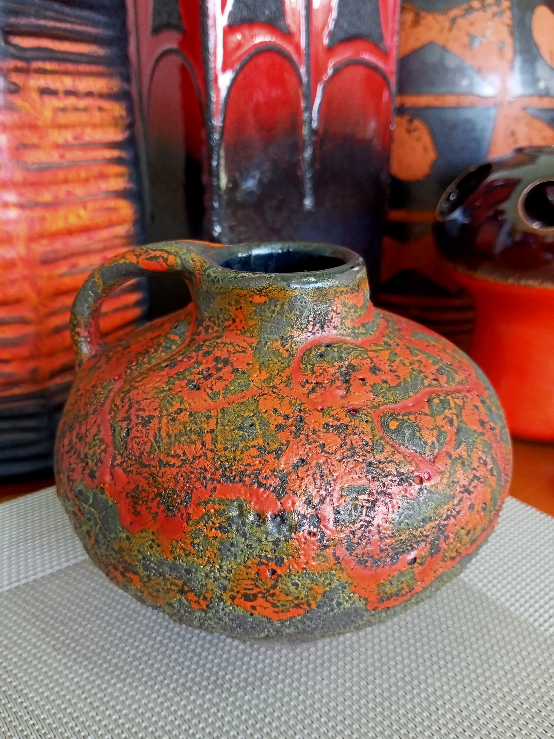 1960年代のヴィンテージオレンジ色の花瓶。西ドイツ製のファットラバ