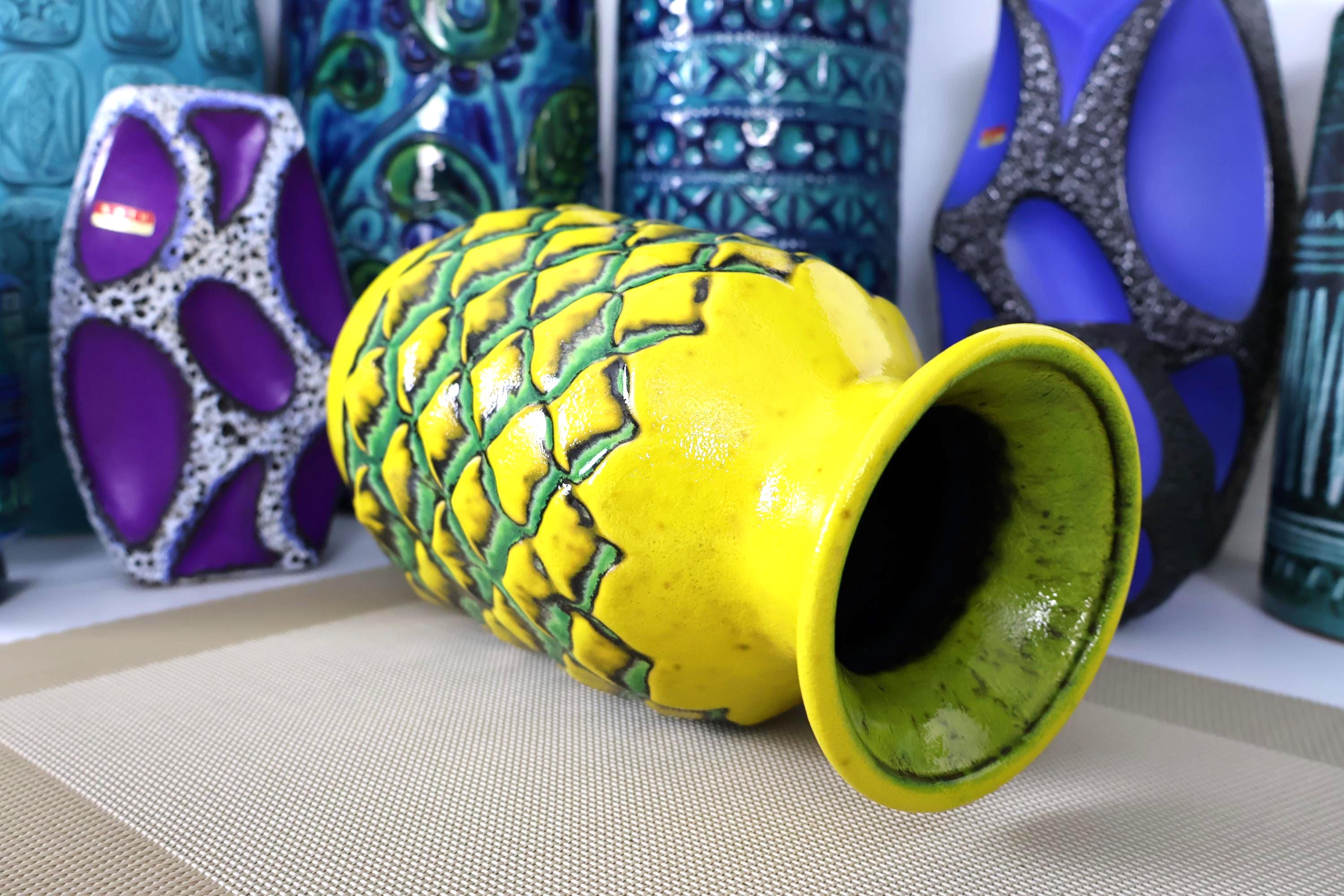 1960年代のヴィンテージ花瓶、西ドイツの溶岩陶器、ラウンジ