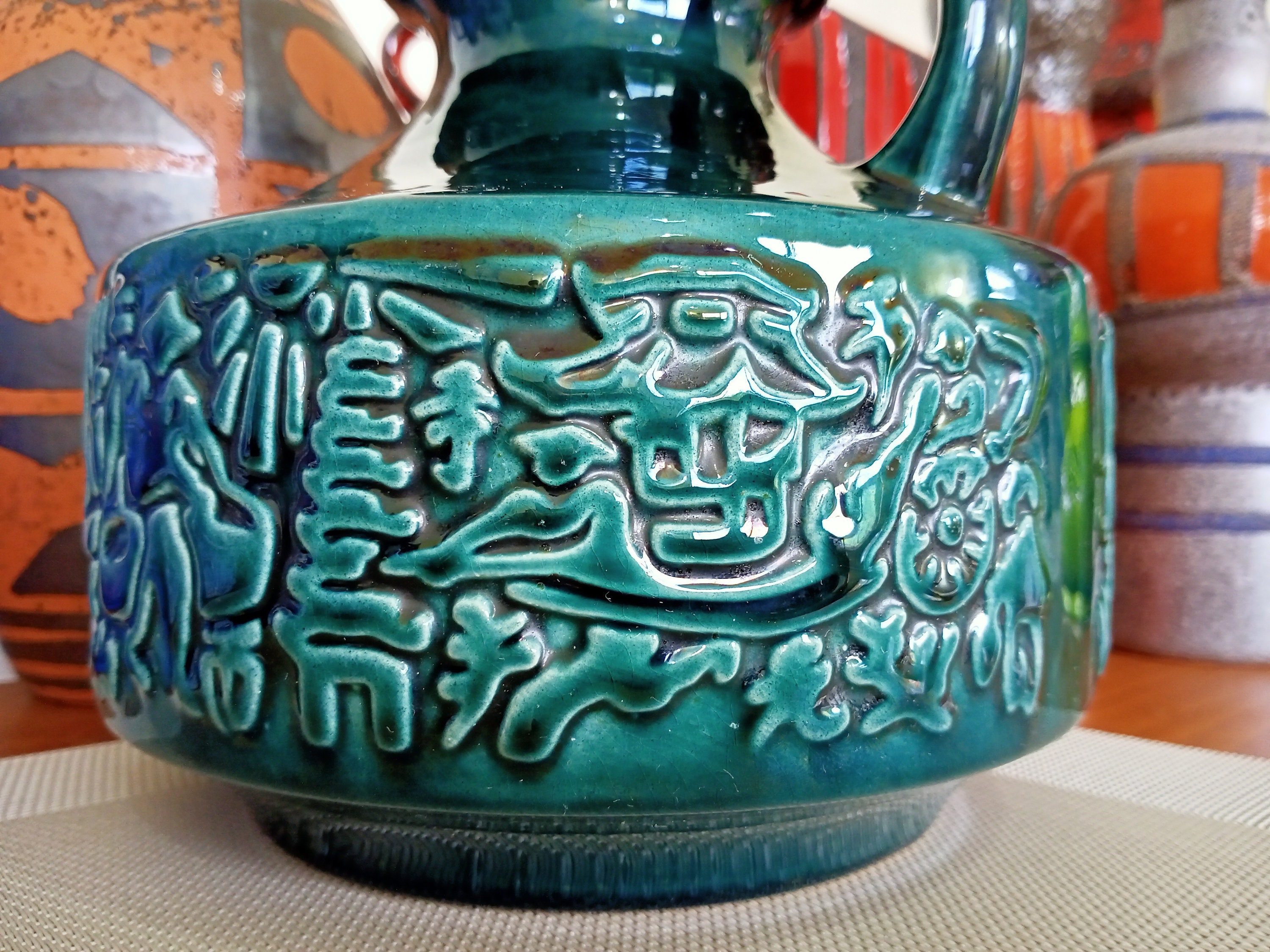 1960年代のヴィンテージグリーン花瓶、西ドイツの溶岩時代の陶器