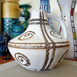 Carstens vintage 1960s vase, West German style pottery, fat lava for your lounge dining kitchen or office, retro abstract mid century modern