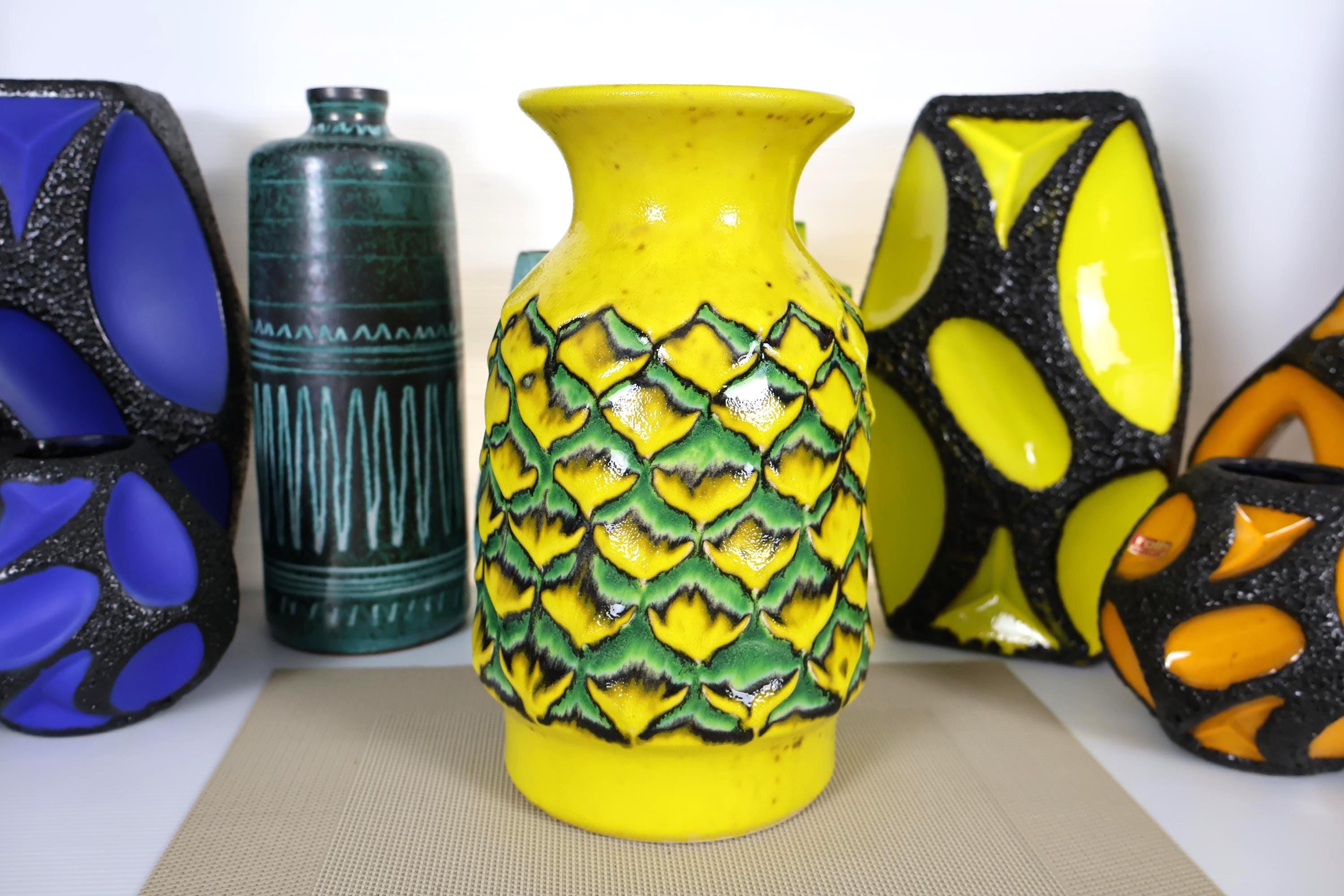 1960年代のヴィンテージ花瓶、西ドイツの溶岩陶器、ラウンジ
