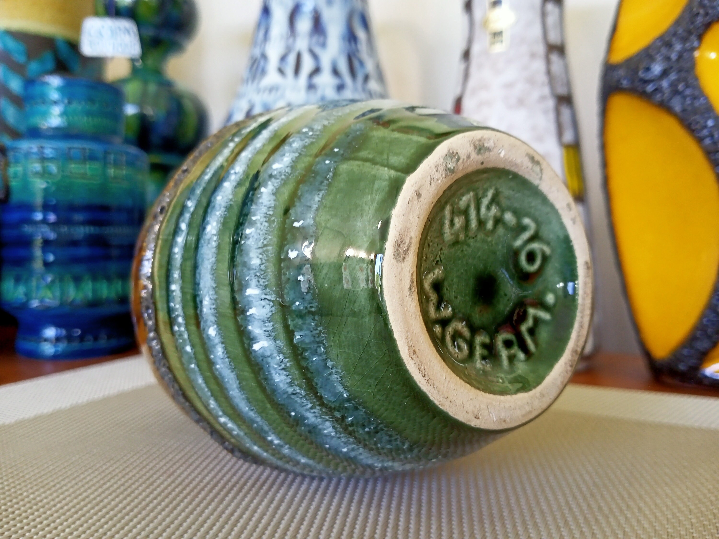 西ドイツ　ヴィンテージ　花瓶　scheurich社製　陶器製ヴィンテージ花瓶 1960 年代のヴィンテージ Scheurich 花瓶、西ドイツの溶岩陶器、レトロ