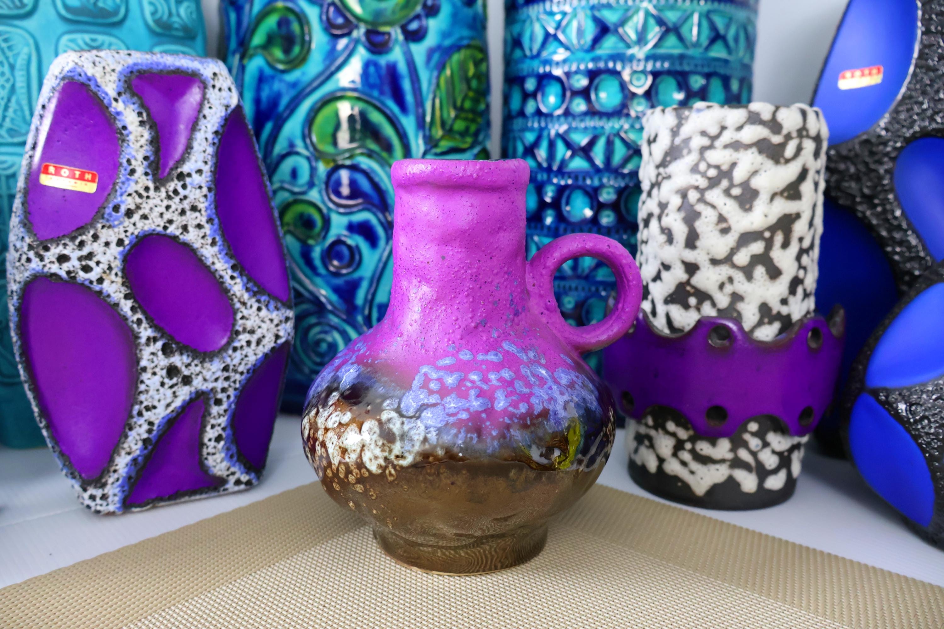 1960年代のヴィンテージ紫色の花瓶、西ドイツの溶岩陶器、レトロな