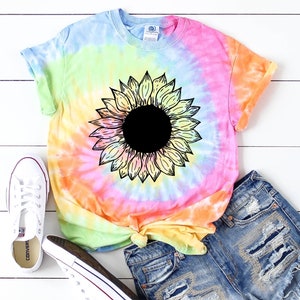 Tie dye shirt Sunflower shirt Women Tie dye shirts Sunflower Tshirt Women summer shirt Kids tie dye shirt Mom shirt Girls Tie dye shirt