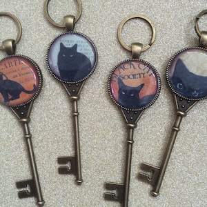 Black Cat Keychain/Black Cat Keyring/ Black Cat society/ Black Cat gifts / Black cat lover keychains / Halloween Cat keyring/ Lucky Cat gift