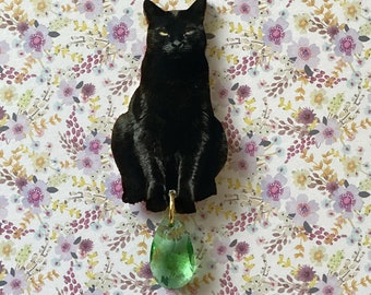 Wooden Cat Pin,Statement cat Brooch,Black cat lover gift,Black Cat Badge,cat Jewelry, Black Cat Jewellery,Cat gift ideas, Wooden Cat pin