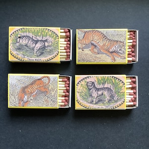 Vintage Matchboxes,Matchbox collection s,Matchbox lover gifts,Matchboxes,Matchstick gifts,Matchbox holder,Dog matchboxes,Animal marches