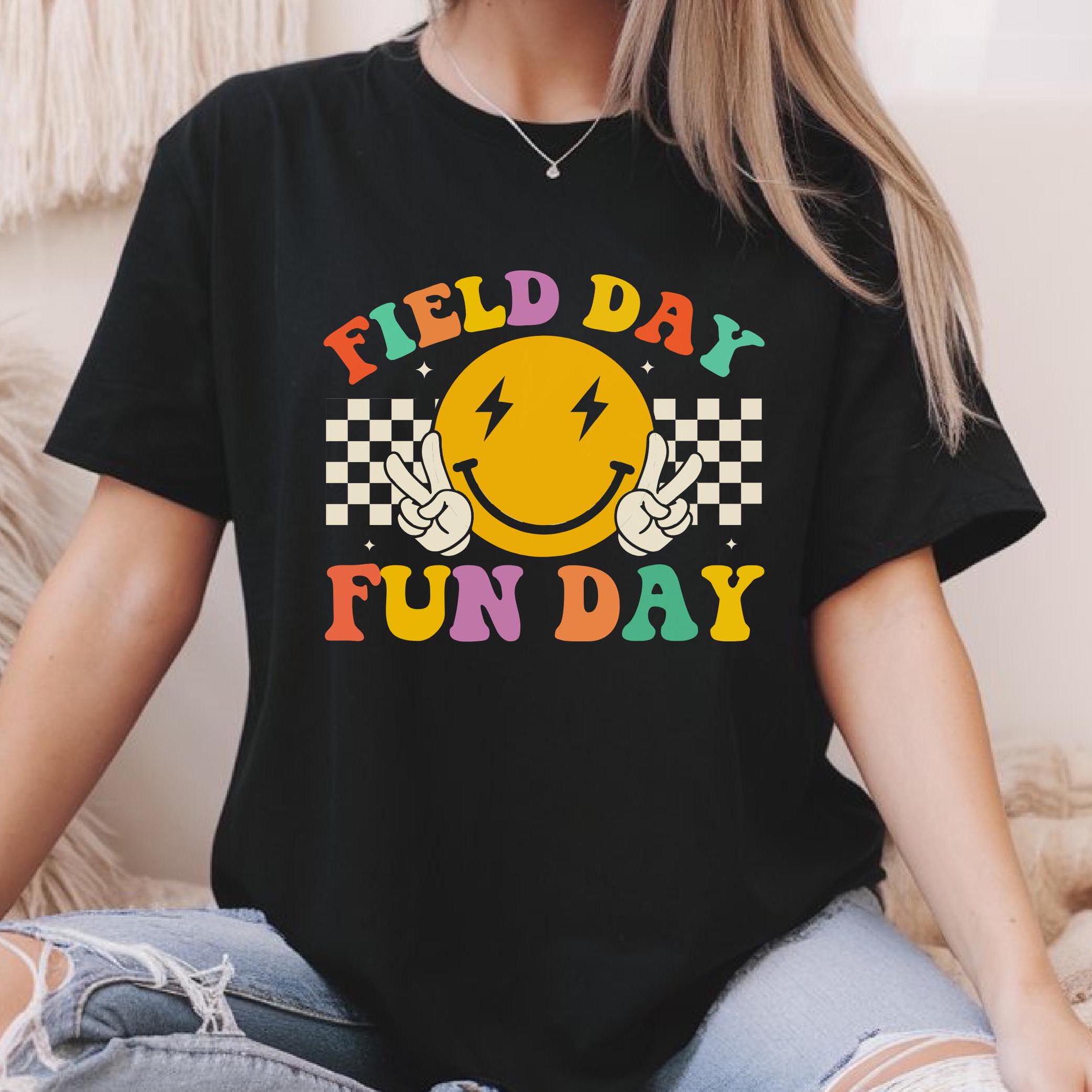 Field Day Fun Day Tee, Retro Design School Event Shirt, Teacher 