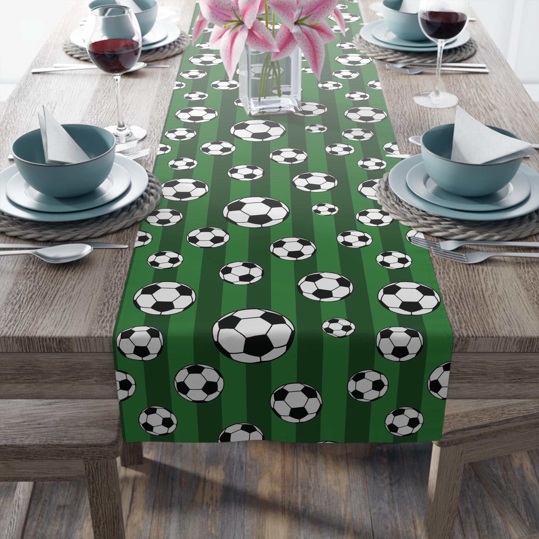 Lot de 4 nappes de fête sur le thème du sport, football, baseball, basket-ball, football