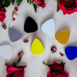Rock On: 20-Pack of 3D Printed Guitar Picks