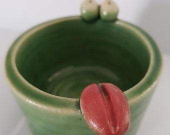 Ręcznie robiony, ceramiczny, okrągły pojemnik