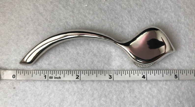 Unique vintage sterling silver Taxco flower shape modernist large pin