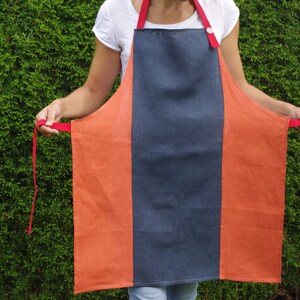 Linen Apron in orange, blue. Washed linen apron for cooking and gardening. Pure linen. Grill apron. Retro apron. Apron pattern for woman