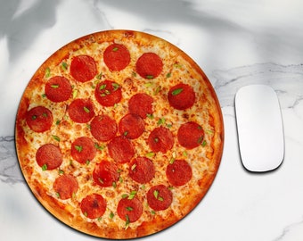 Pizza Mouse Pad - Funny Mousepad, Funny Office Decor, Round Food Photo Mouse Mat, Humor Gaming Mouse Pad, Unique Computer Accessories