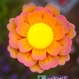 Arquivo de impressão 3D, licença privada, arquivo STL de flor 3D "MONE", decoração de jardim, piscina, lago, varanda, inserção de LED, design exclusivo, 3mf