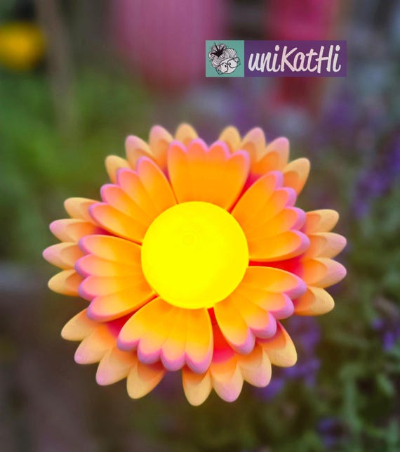 3D Druck Datei, 3D Blume "GEBBI" STL Datei, Garten Deko Pool,Balkon, LED Einsatz, Exklusives Design, , private inkl. Mini Gewerbe Lizenz