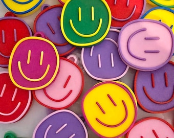 3D print file, keychains & magnets "Happy" 3D print | STL/3MF file, private use including mini commercial license