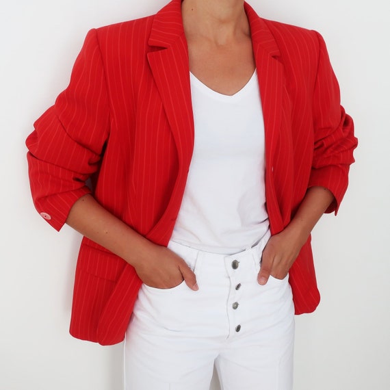 red women's clothing