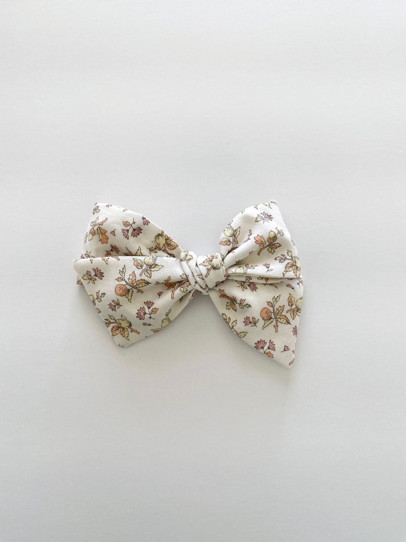 spring hair bow baby hair bows summer hair bow SiahsGoods Siahs hair bows hair bows Floral hair bow