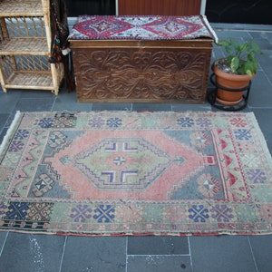 Turkish small rug, Vintage rug, Doormat rug, Bohemian rug, Home decor, Natural rug, Aztec decor, Bathroom rug, 3.5 x 5.8 ft MBZ3443 image 4