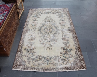 Kitchen decor, Organic wool rug, Area rug, Vintage rug, Turkish rug, 3.8 ft x 6.6 ft  Oriental rug, Boho rug, Bedroom rug, Carpet, MBZ4011