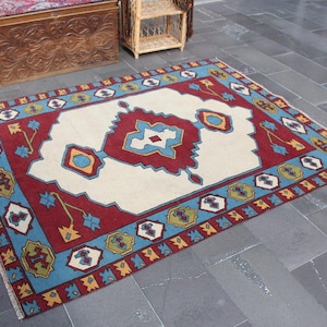 Turkish rug, Vintage rug, Bedroom rug, Area rug, Oriental rug, Handmade rug, Boho decor, Home decor, Farmhouse decor 5.5 ft x 7.1 ft MBZ3984