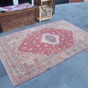 Turkish area rug, Vintage rug, Handmade rug, Faded orange rug, Oriental rug, Kitchenrug, Bedroom rug, Natural rug, Rug 4.8 x 7.5 ft. MBZ3830 image 1