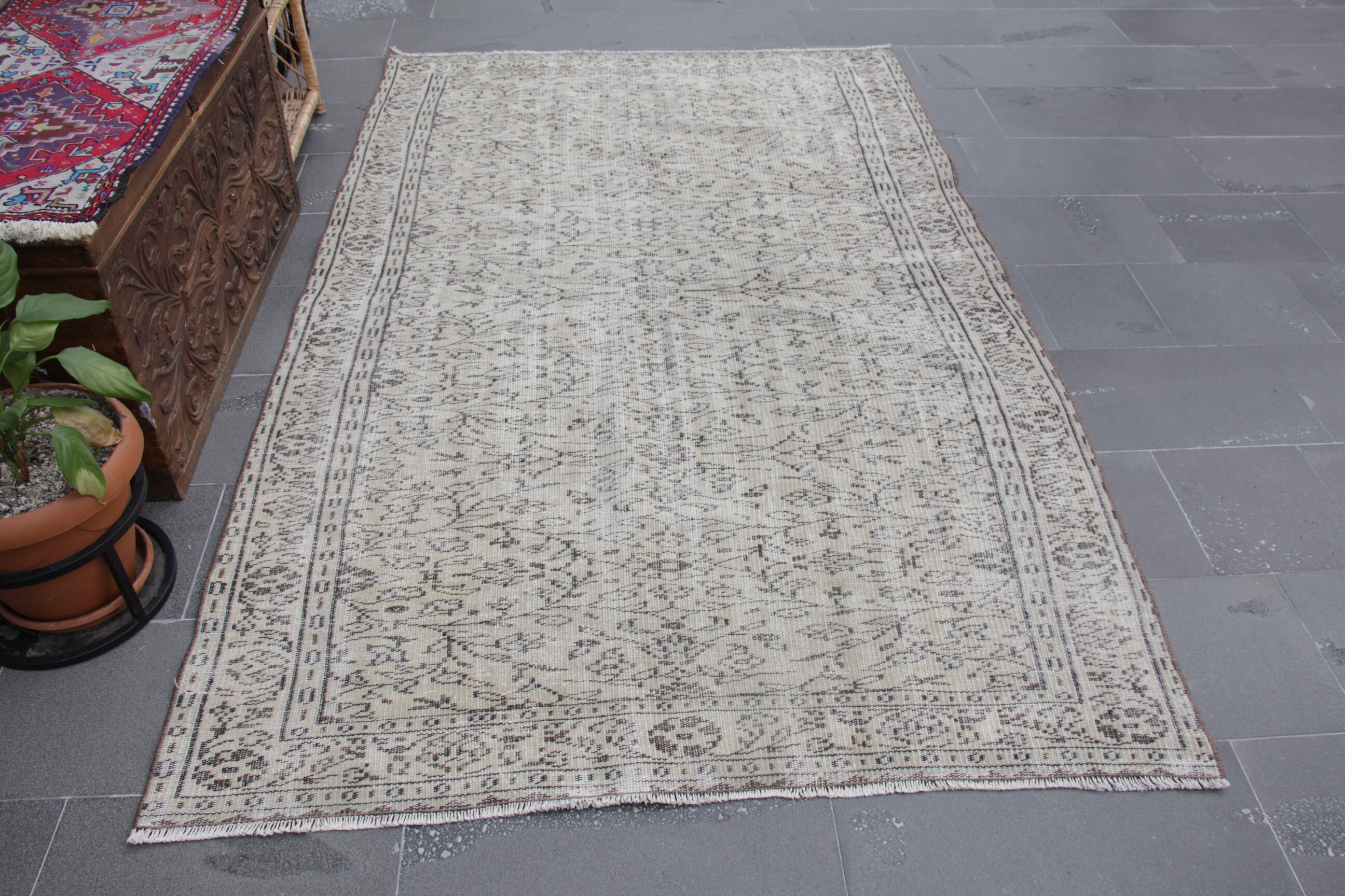 80.5×132\"Capricious” ViNTAGE TURKiSH RUG 80.5×132 Capricious” ViNTAGE TURKiSH RUG ラグ・カーペット