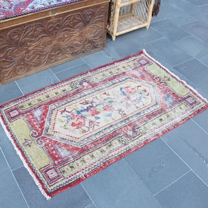 Turkish rug, Vintage runner rug, Hallway rug, Wool rug, Herki rug, Boho decor, Corridor rug, Stairway rug, Home decor, 2.7 x 4.5 Ft MB13653