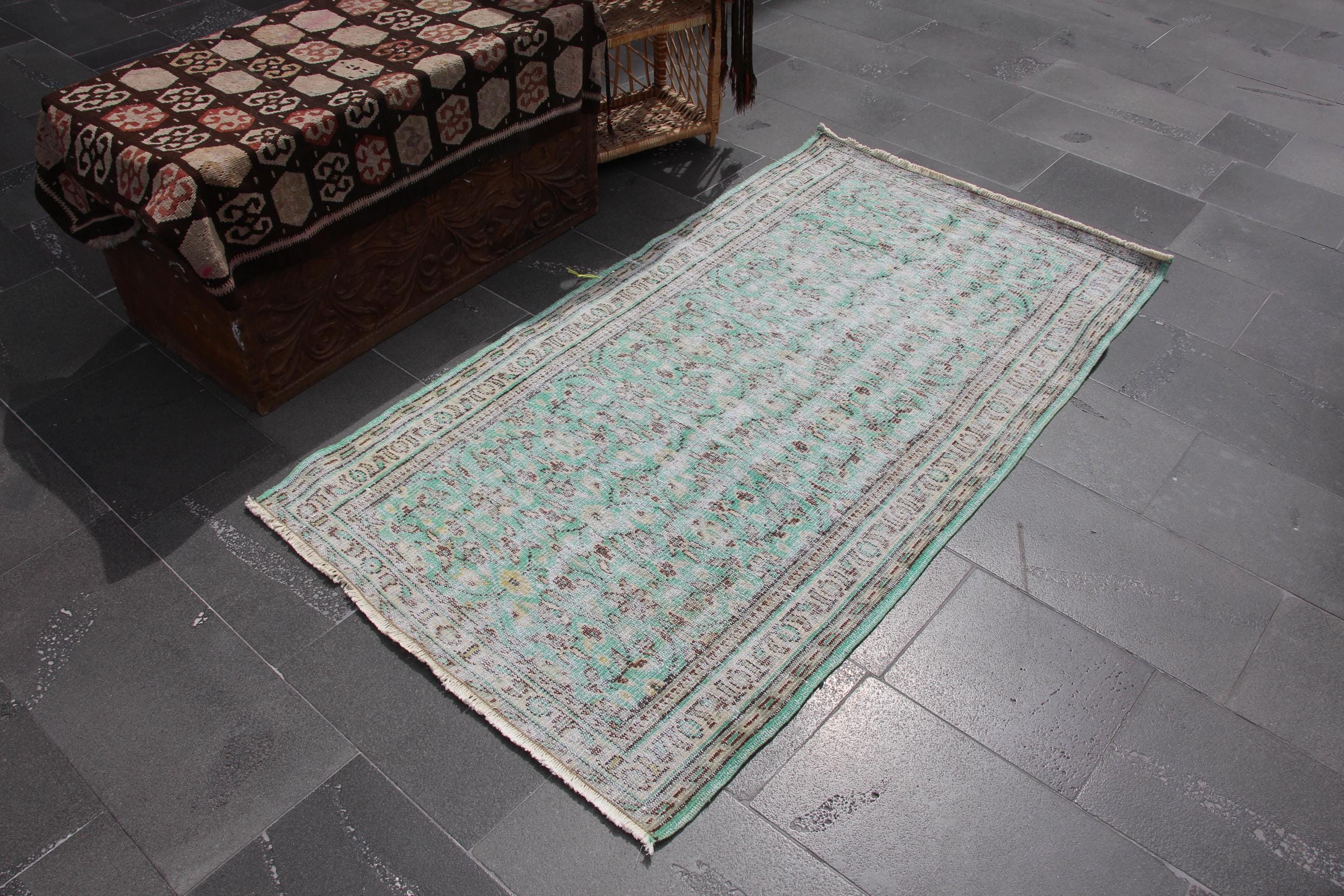 Guney rug - Etsy 日本