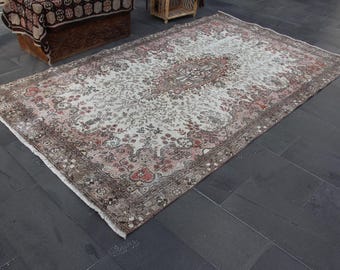 Faded color rug, Turkish vintage rug, Kitchen rug, Boho rug, Handmade rug, Wool rug, Bohemian rug, Home decor, Rug, 5.7 x 9.8 ft MB14937