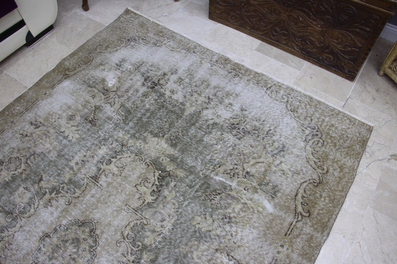 vintage rug 5.6 x 8.9 ft boho rug wool rug handmade rug bedroom rug large area rug beige rug turkish rug MB9002 home decor