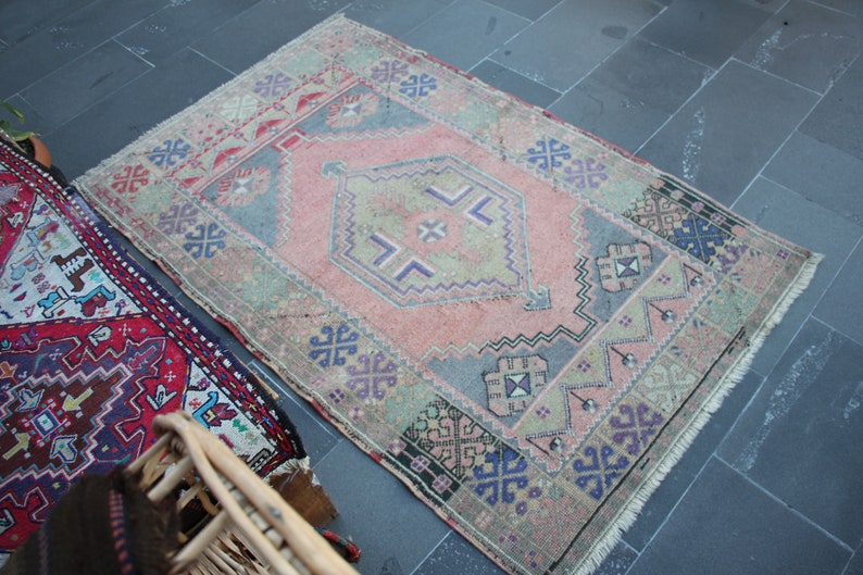 Turkish small rug, Vintage rug, Doormat rug, Bohemian rug, Home decor, Natural rug, Aztec decor, Bathroom rug, 3.5 x 5.8 ft MBZ3443 image 3