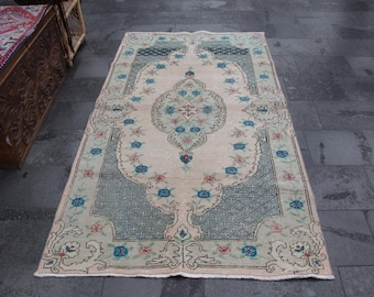 Area rug, Turkish rug, Vintage bedroom rug , Free Shipping Kitchen rug , Bohemian rug , Home decor , Handmade rug , 4 x 7.4 ft. MBZ3489