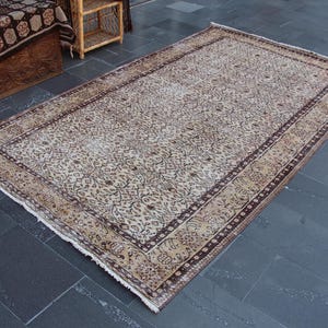 aztec pattern turkish area rug, vintage rug Free Shipping 5.3 x 9 ft livingroom rug, wool rug, floor rug, boho decor rug, tribal rug MB15080