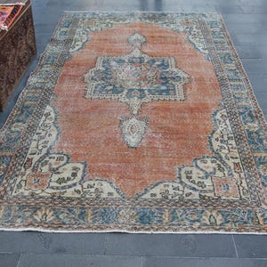 Bedroom rug, Vintage rug, Turkish rug, Oushak rug, Organic Wool rug, Bohemian decor rug, Handknotted rug, Oriental rug 5.7 x 10.5 ft MB14536