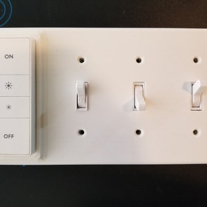 The Original Philips Hue Dimmer Switch 3 Gang Reversible Cover/Plate