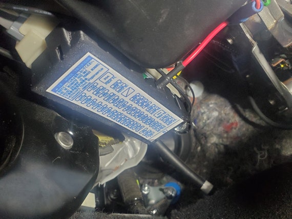 Toyota 55540-12020-04 Fuse Box Cover Toyota 55540-12020-04 Fuse Box Cover