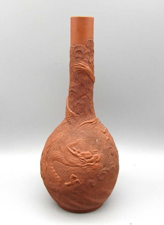 Chinese Antique Dragon Vase Clay Vase Marked on Bottom EC