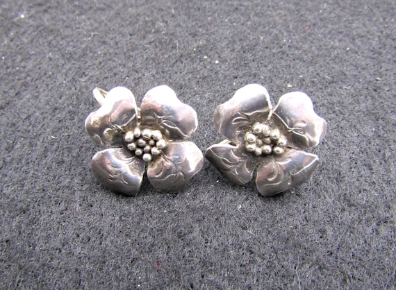 Vintage Sterling Silver Floral Clip-On Earrings